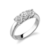 Anello con diamanti