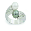 Anello con perle e diamanti